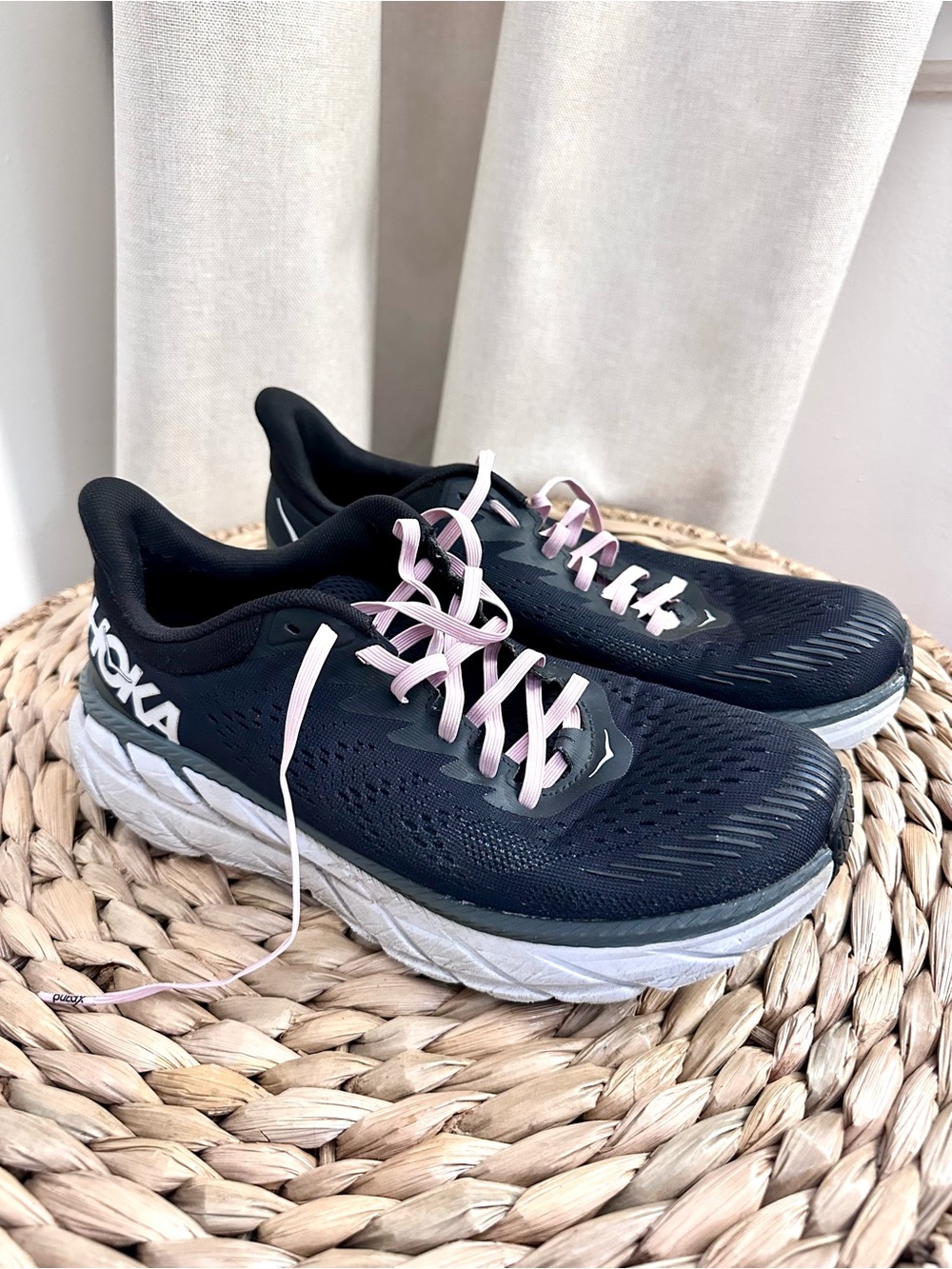 Hoka One One Clifton 7 Black Pink Running Shoes Womens Size 10 US/8.5 UK Sneaker